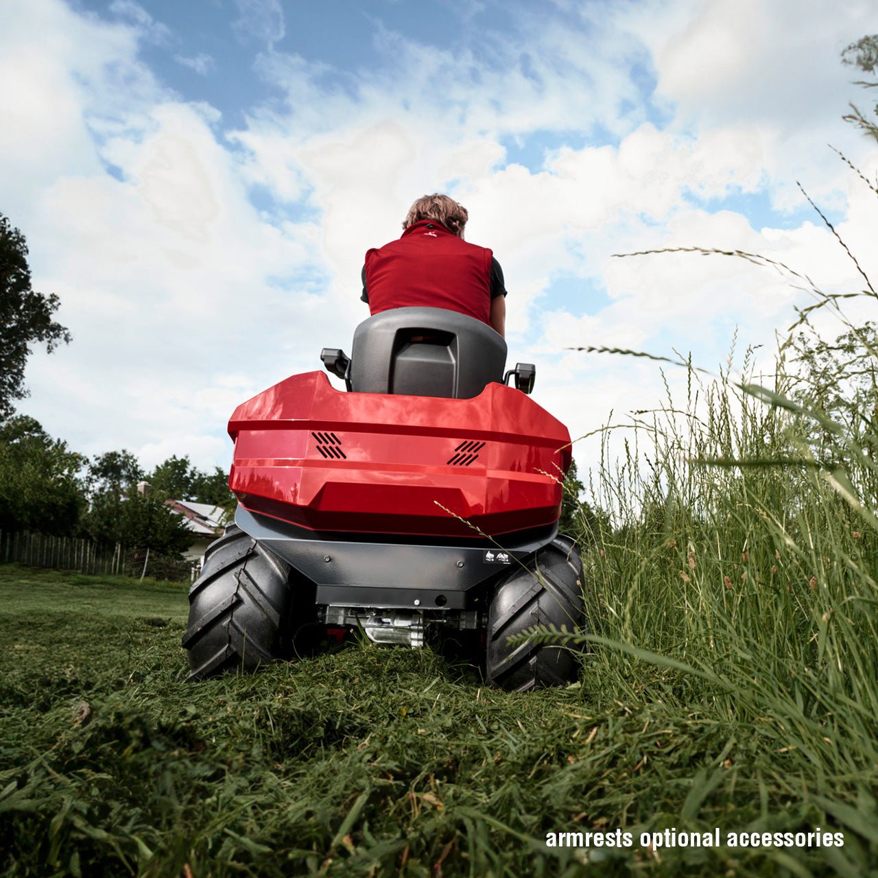 solo by AL-KO Premium T22-110.4 HDH-A V2 Petrol High Grass Mulching Lawn Tractor - Image 7
